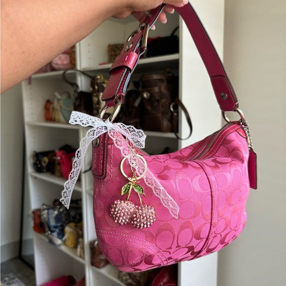 vintage coach soho hobo barbie pink siganture jacquard