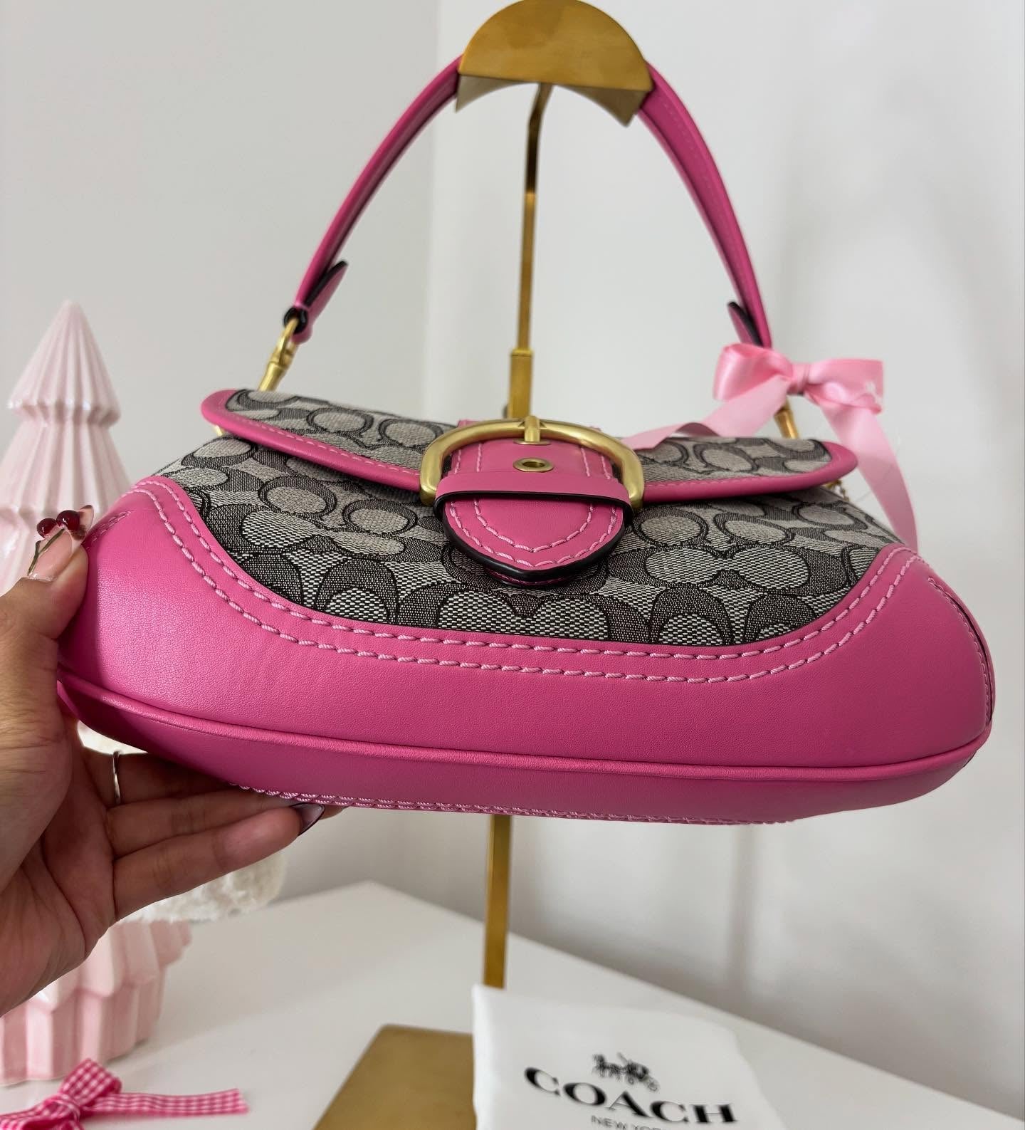 pink coach vintage bag 2