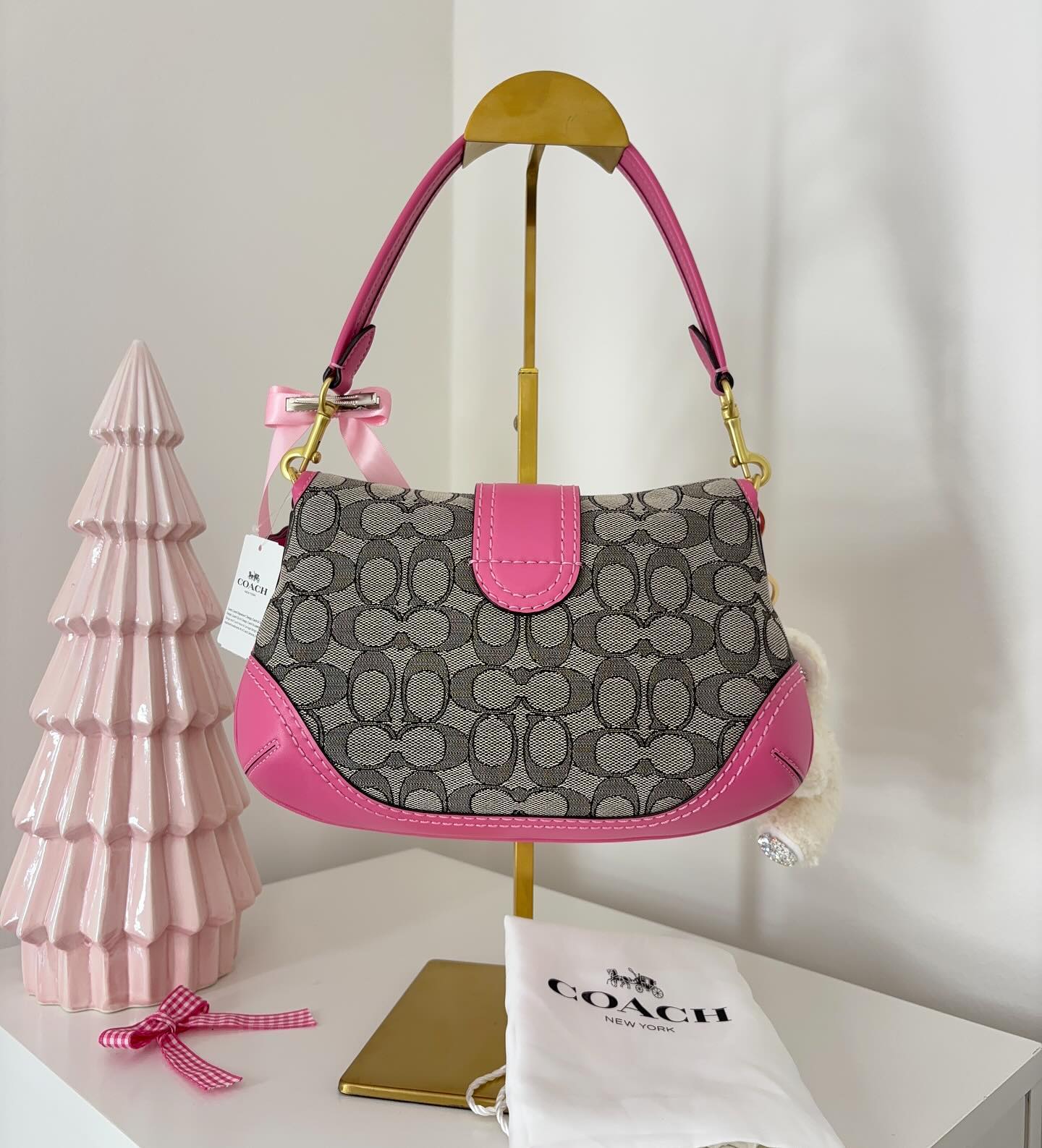 pink coach vintage bag 2