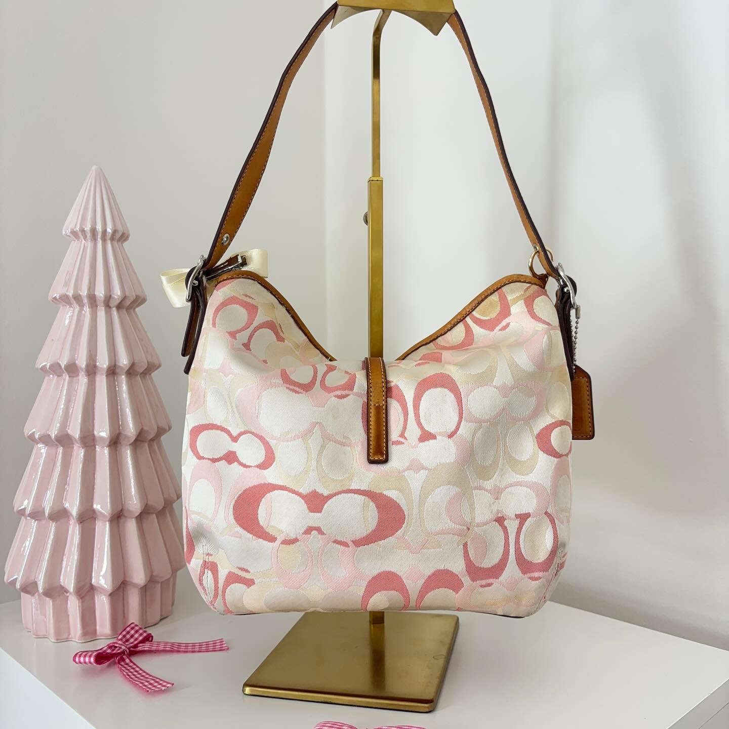 pink coach vintage bag 1