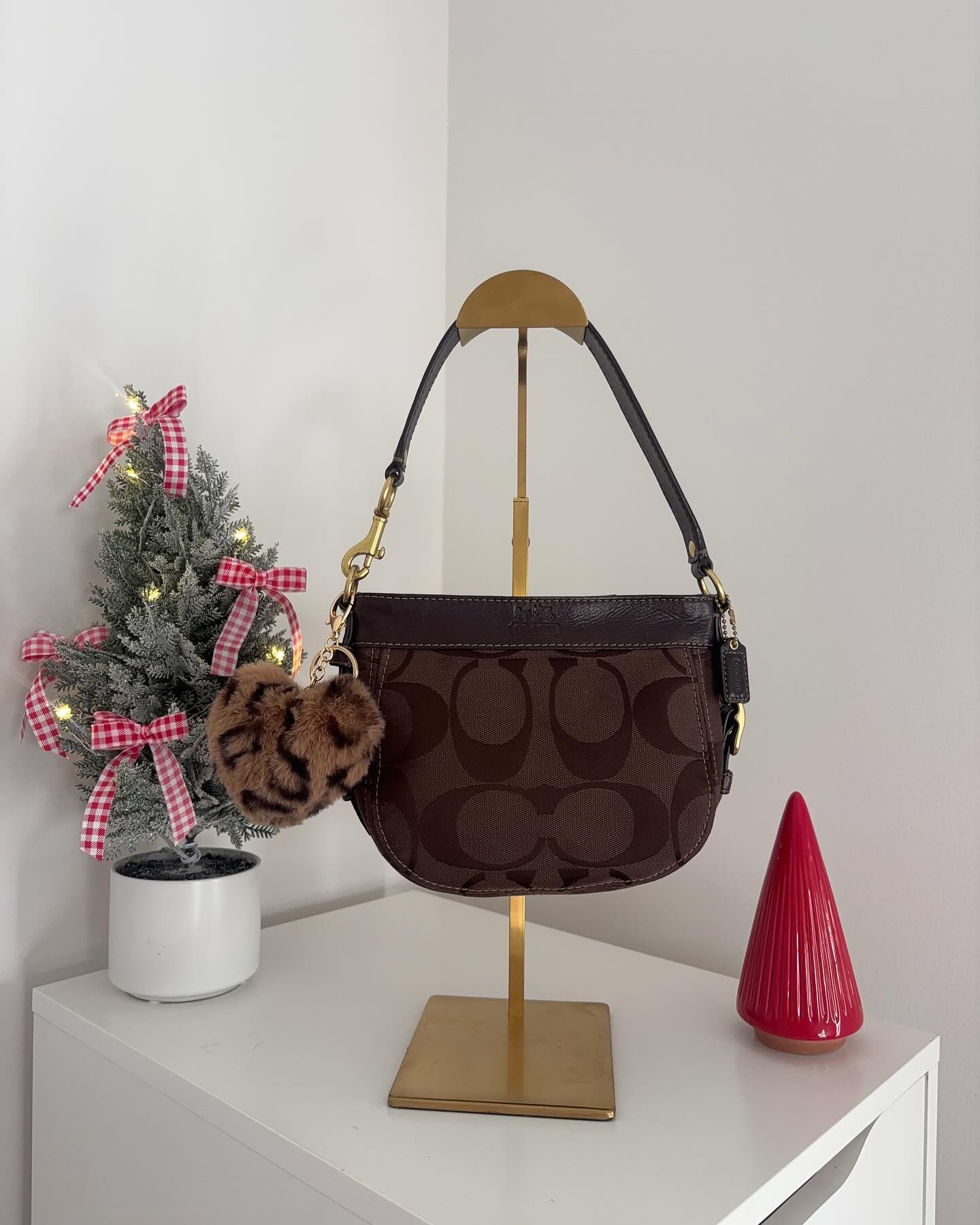 brown coach vintage bag 9