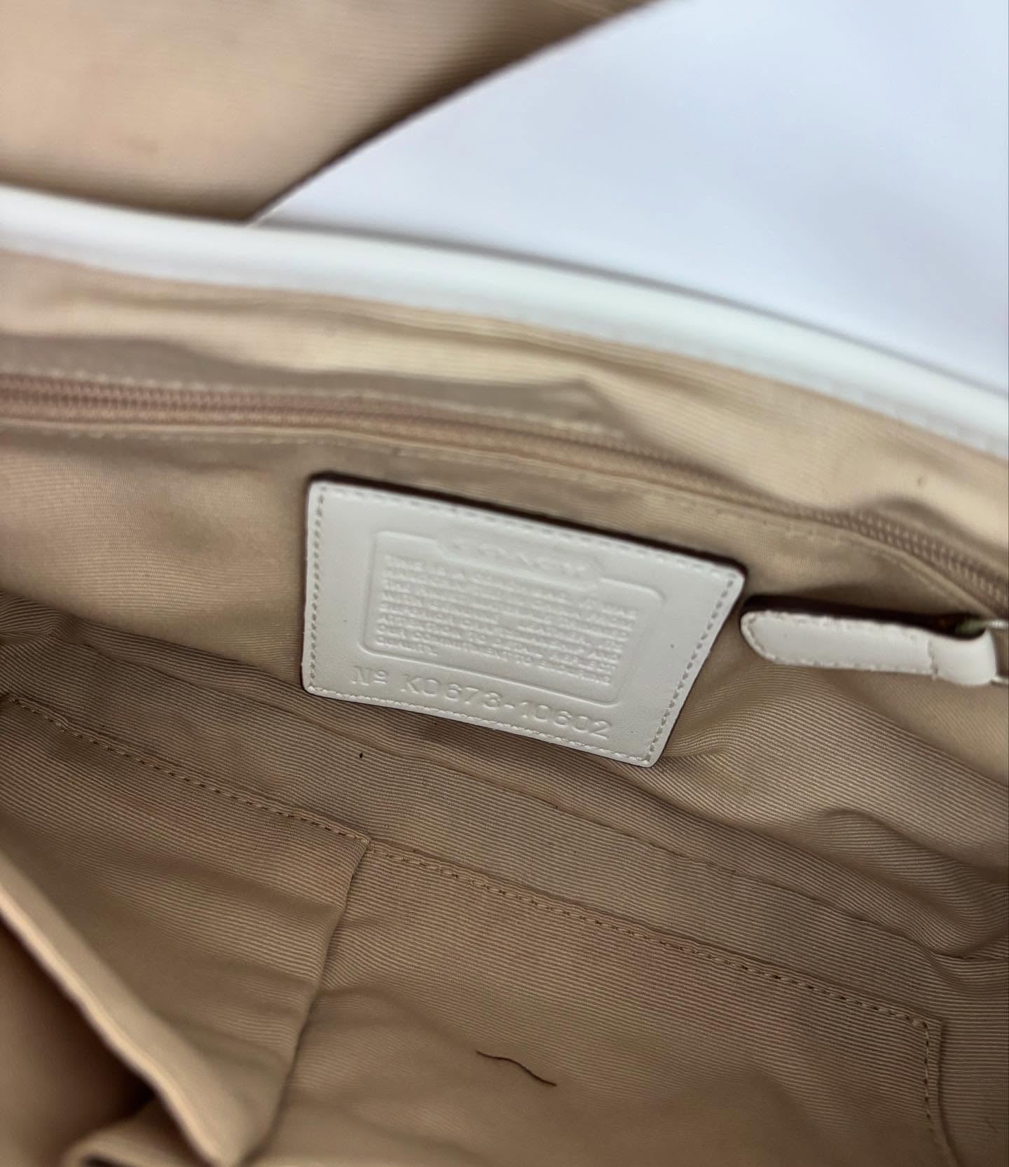 tan coach vintage bag 2